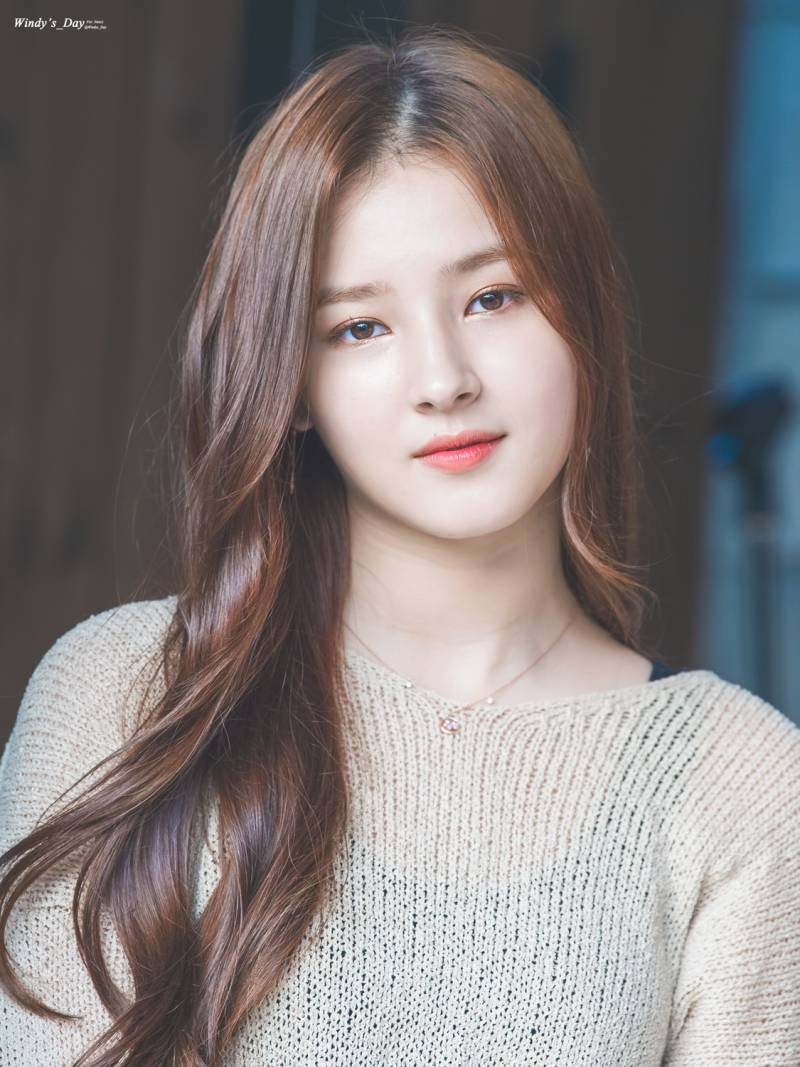 사상최강의 혼혈 비주얼로 불리는 멤버 | 인스티즈