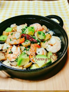 æµ·èã¨ã¢ãã«ãã®ã¢ãã¼ã¸ã§ì ëí ì´ë¯¸ì§ ê²ìê²°ê³¼