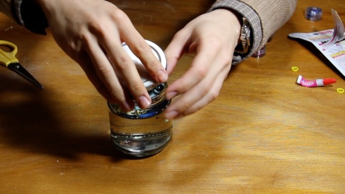 ç¶ã®ä¸ã«æ°´ã¨ã¹ãã¼ãã¦ãã¼ãªã©ã®è£
飾ãããã¦ããªã¼ãã¡ã³ãä»ã®èãéããã°å®æã§ãã ã¨ã£ã¦ãç°¡åï¼