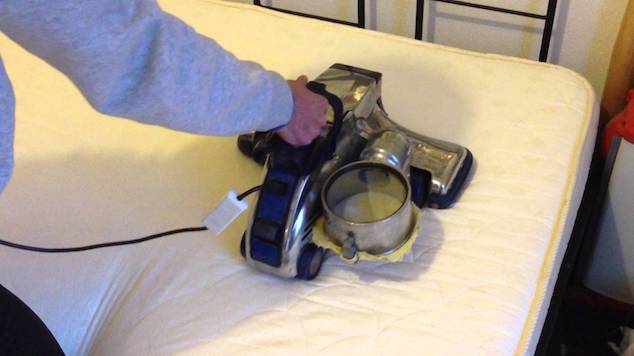 clean-your-mattress-2