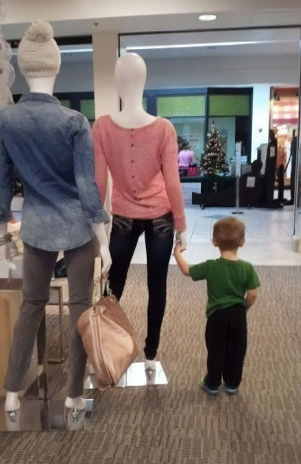 funny-mannequins-9