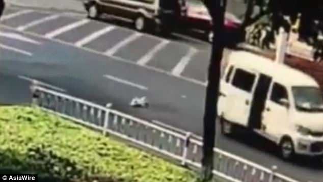 The baby was put on a baby seat at the back of the van but had not fastened a seat belt
