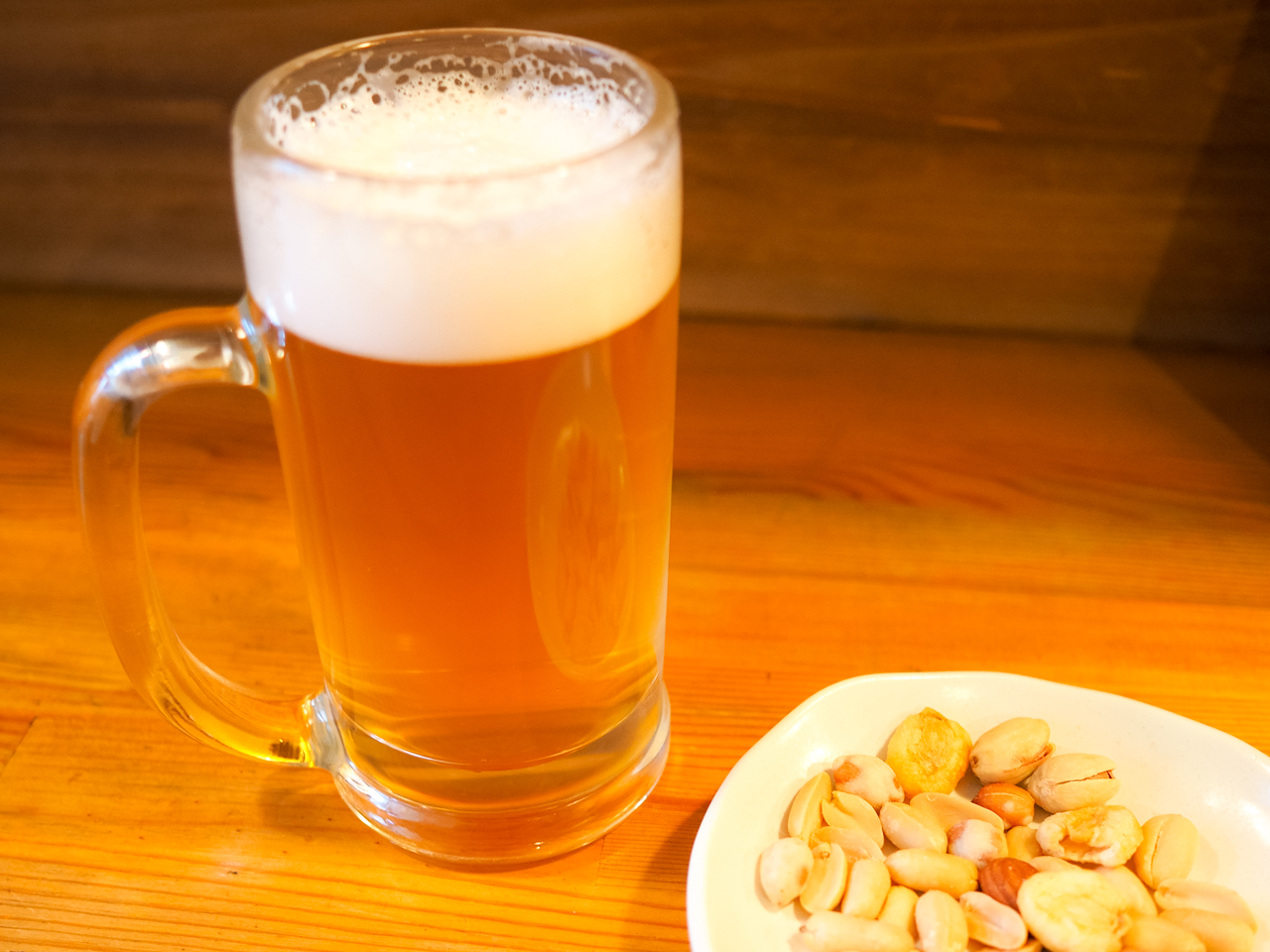 「ビール&ナッツ」の画像検索結果