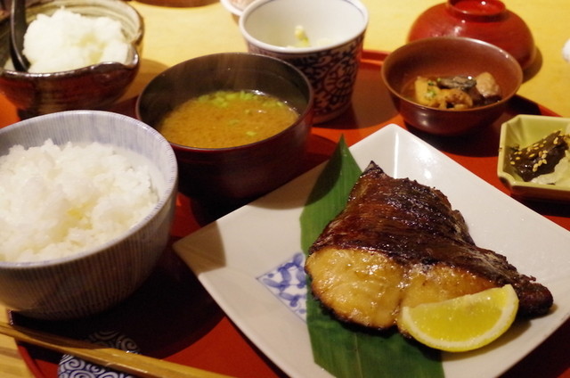 麻å¸åçª æ¬ã®å³ ããä¸ãé»ãã¤ã®æé¦ç¼ãå®é£ì ëí ì´ë¯¸ì§ ê²ìê²°ê³¼