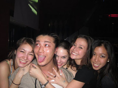 「赤西仁　女遊び」の画像検索結果