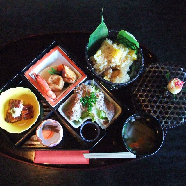 èå å³é ä¸çªè¡åºãå·è¶ãä¸çªå¾¡è³ì ëí ì´ë¯¸ì§ ê²ìê²°ê³¼