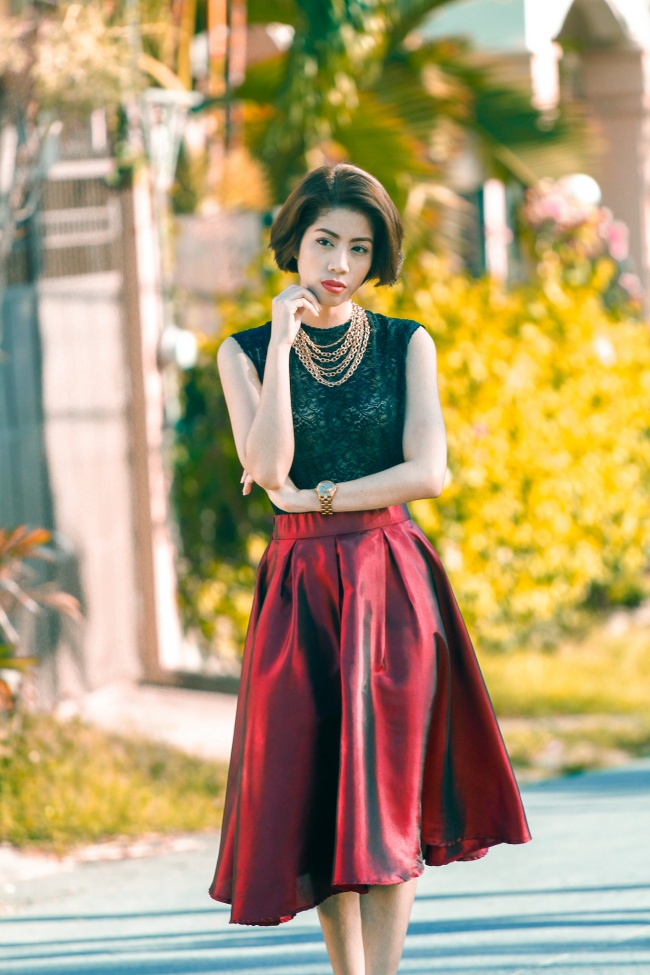 How does the color of your clothes affect your mood? Small Joys