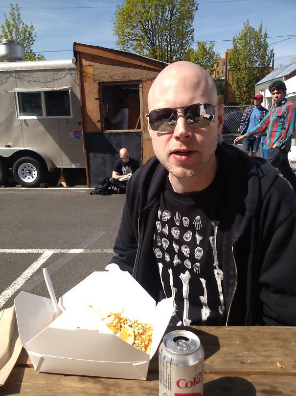 Went To Lunch With My Coworker When His Doppelgänger Sat Behind Him...