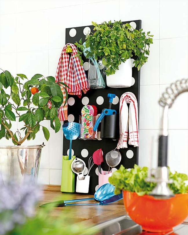 Here Are 21 Brilliant DIY Hacks To Declutter Your House And Life
