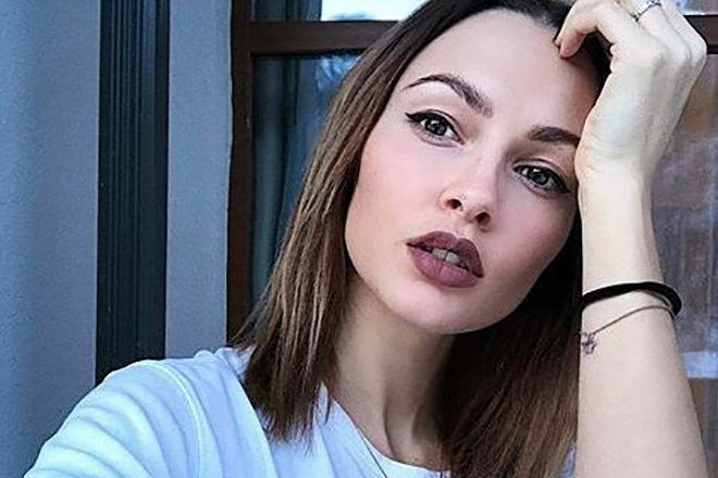 ãÐолина ФавоÑÑкаÑãã®ç»åæ¤ç´¢çµæ