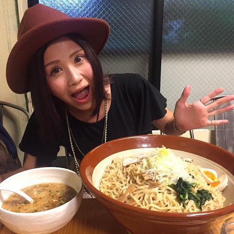 ãä¸å³¶ä½³ä»£ãã®ç»åæ¤ç´¢çµæ