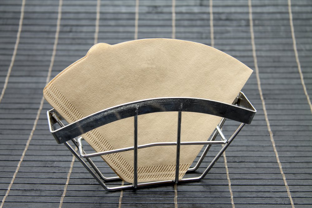 Receptacle for coffee filters