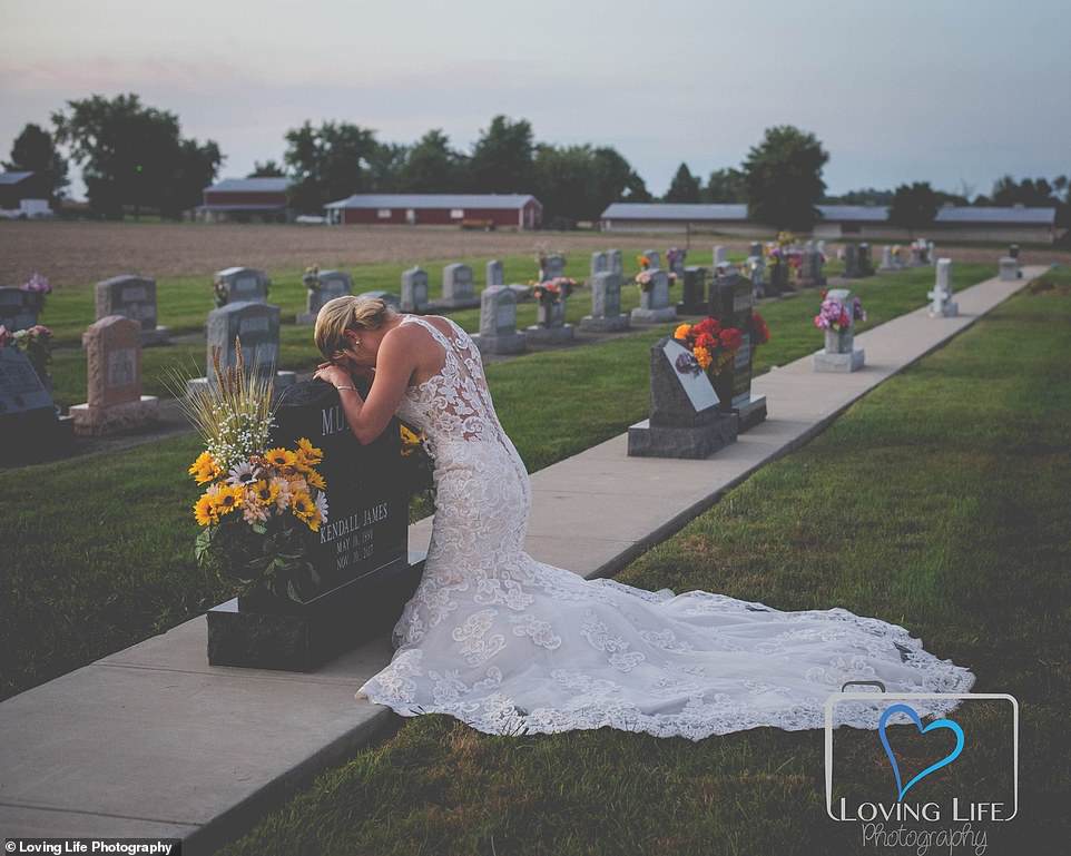 Heartbroken bride, Jessica Padgett (pictured), wore her wedding dress to visit her fiance Kendall James Murphy