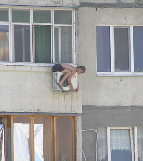 16 fotos que explicam porquê as mulheres vivem mais que os homens