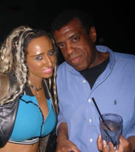 20 fotos de mulheres que acabaram com as suas sobrancelhas