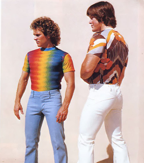 15 fotos que comprovam que a moda masculina dos anos 70 não deve voltar à tona