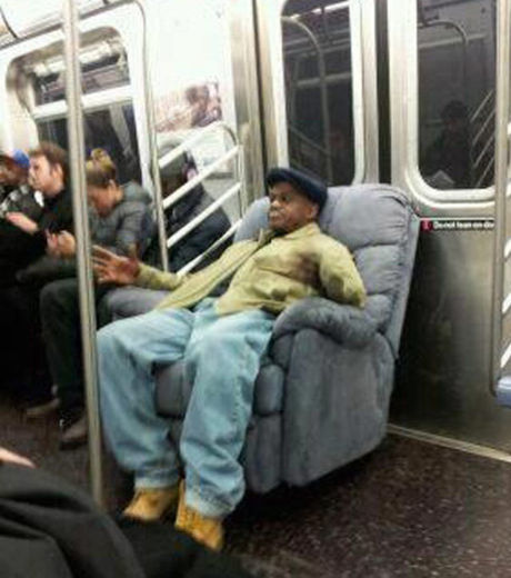 23 fotos das pessoas mais bizarras do metrô