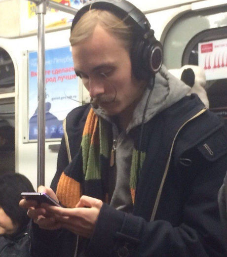 23 fotos das pessoas mais bizarras do metrô