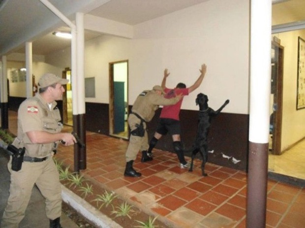 via: theonngreyjoy.tumblr.com