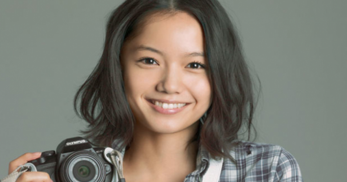 童顔の芸能人女性ランキングTOP20！実年齢より若く見える可愛い童顔の芸能人が多数！ Hachibachi