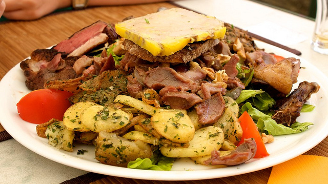 Un plat Perigourdine