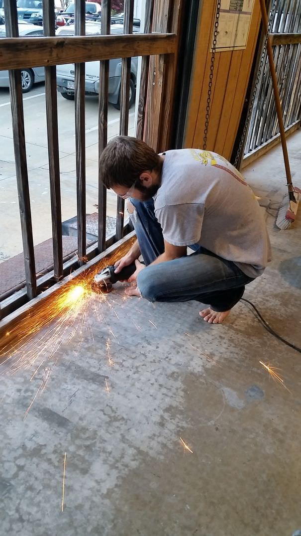  Crazy men doing dangerous things