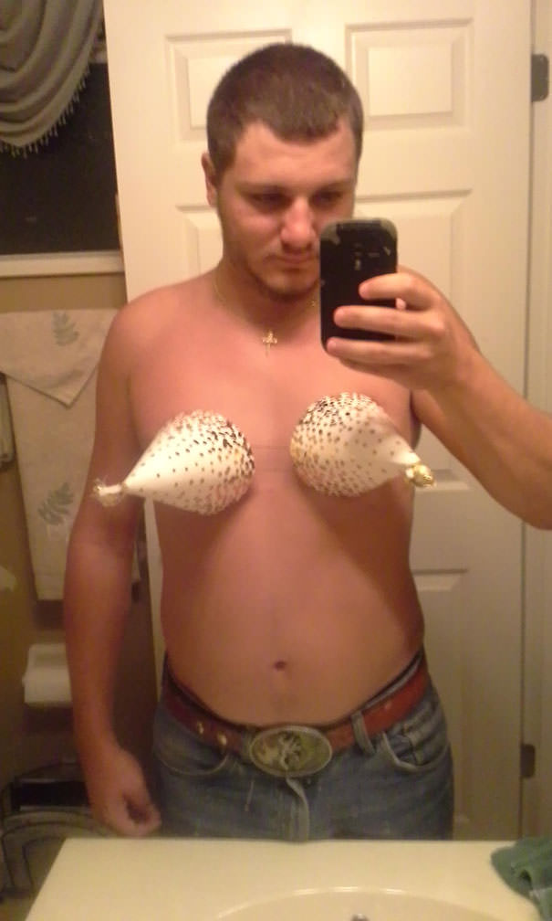 I Blacked Out At A Party And Found This On My Phone. I Have No Clue Who This Person Is