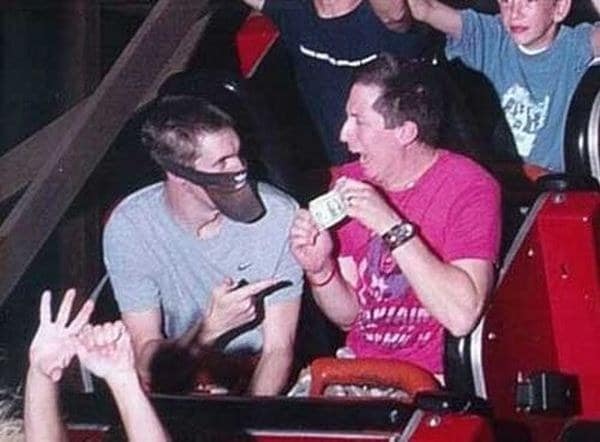 funny roller coaster photos robbery