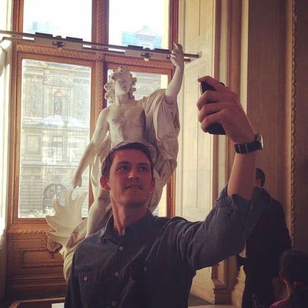 funny statue interaction 27.jpg