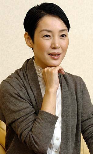 50代の女優人気最新ランキングtop30 年をとっても綺麗すぎる 最新版 Hachibachi