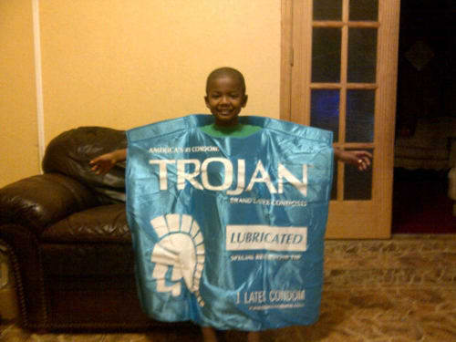 parenting halloween costume fails 3.1