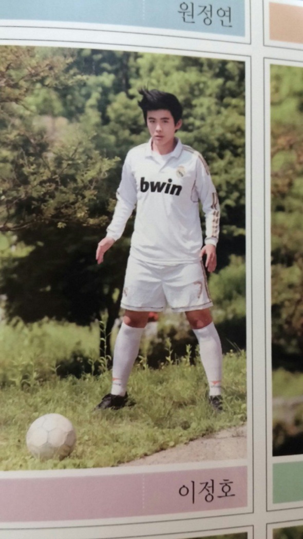 ridiculous-yearbook-photos-3