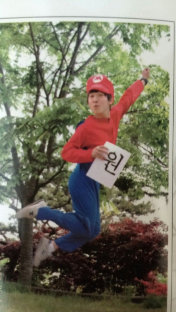 ridiculous-yearbook-photos-9