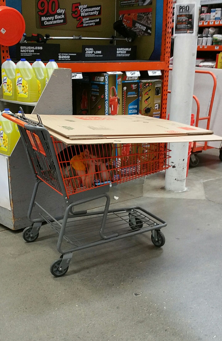 16 Funny Dads - Spending some quality father and son time shopping at the hardware store.