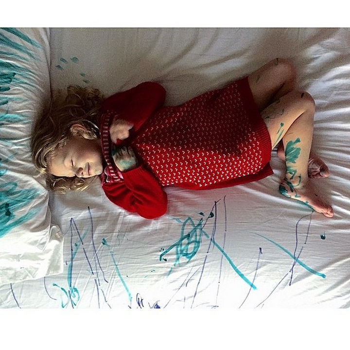 33 Reasons to Be Happy If You Are Not a Parent - Your white sheets will remain white.