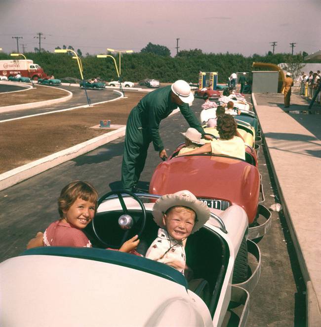 disney-1955-12
