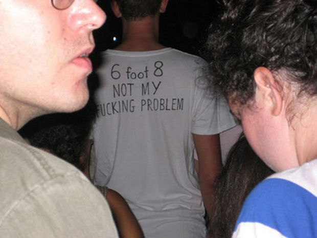 27 Tall People Problems Only Tall People Have - You might get some disgruntled theater goers behind you.