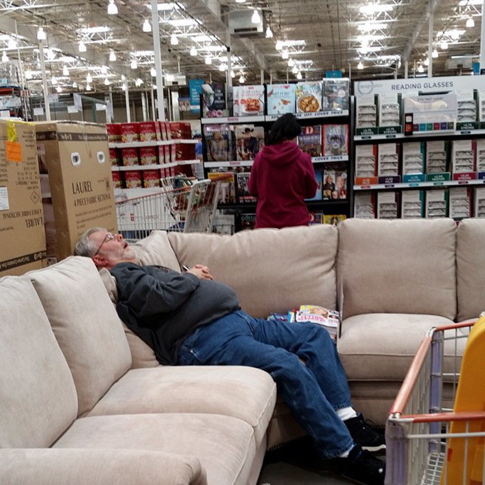 Funny-Miserable-Men-Shopping-Photos Funny-Miserable-Men-Shopping-Photos