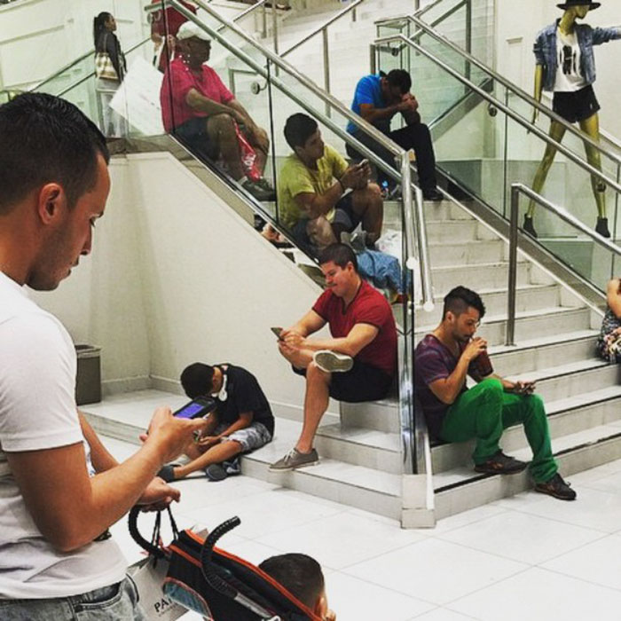 Funny-Miserable-Men-Shopping-Photos Funny-Miserable-Men-Shopping-Photos