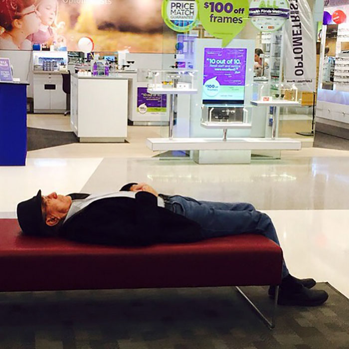Funny-Miserable-Men-Shopping-Photos Funny-Miserable-Men-Shopping-Photos