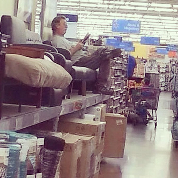 Funny-Miserable-Men-Shopping-Photos Funny-Miserable-Men-Shopping-Photos