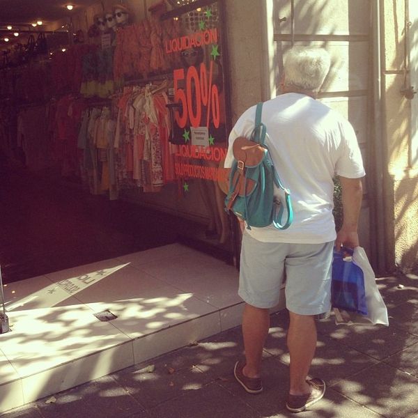 moins 50, vous feriez mieux de vous assoir brave homme..._resultat