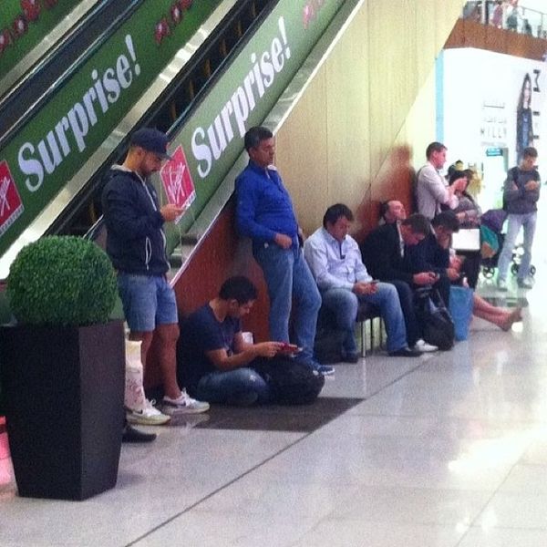 voilà à quoi ressemble la solidarité masculine._resultat