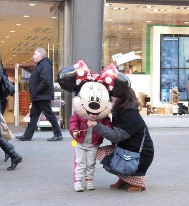20 Photos of Coincidences That Are Hard to Believe