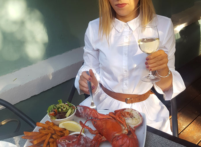 girl got furious on her date