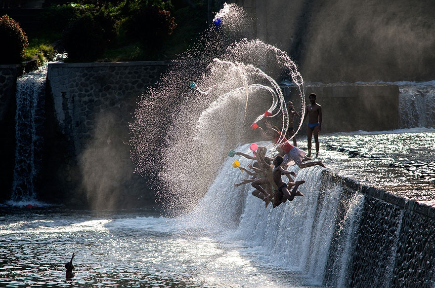 criancas-bricando-mundo-6