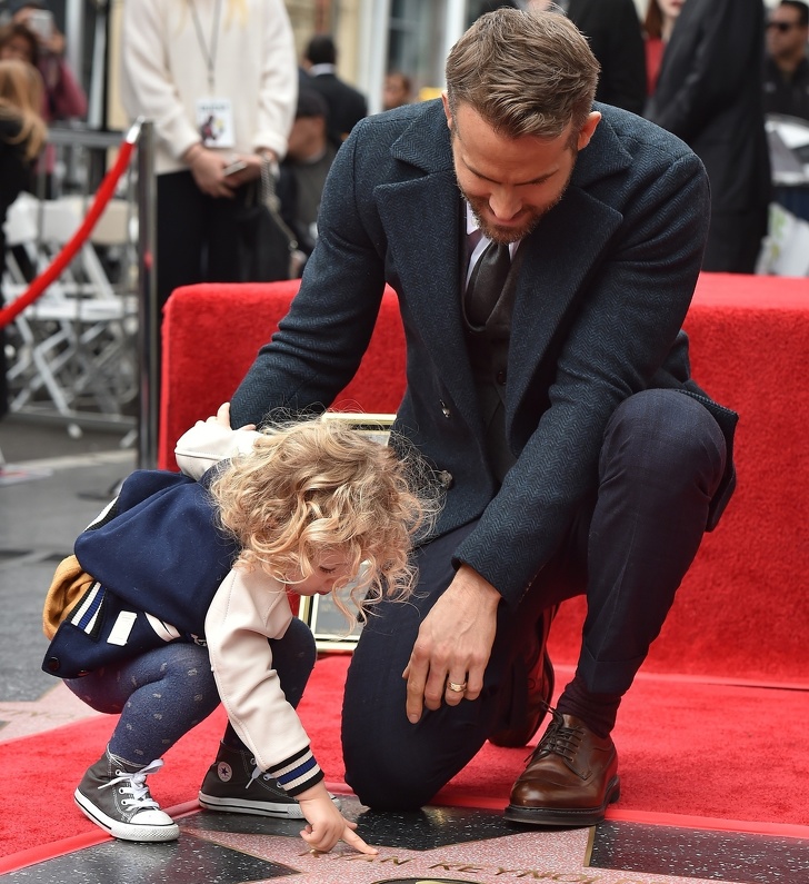 12 Pais famosos mostram que criar uma filha é um verdadeiro prazer