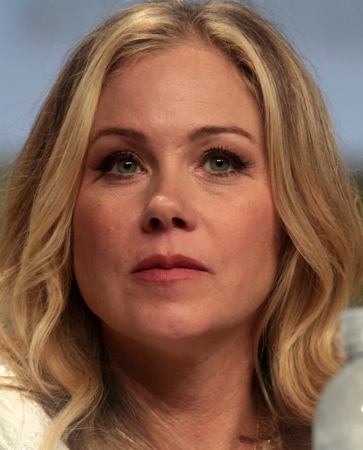 16 Famosos que padecieron cáncer y sus recuperaciones han sacado su mejor lado