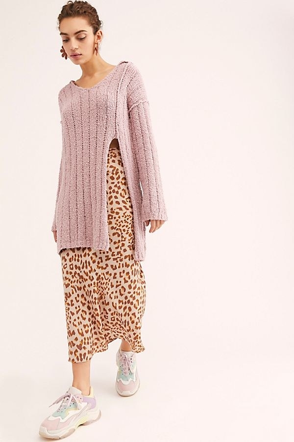 Price: .95 (originally 8, available in sizes XS-L and in pink and cream)