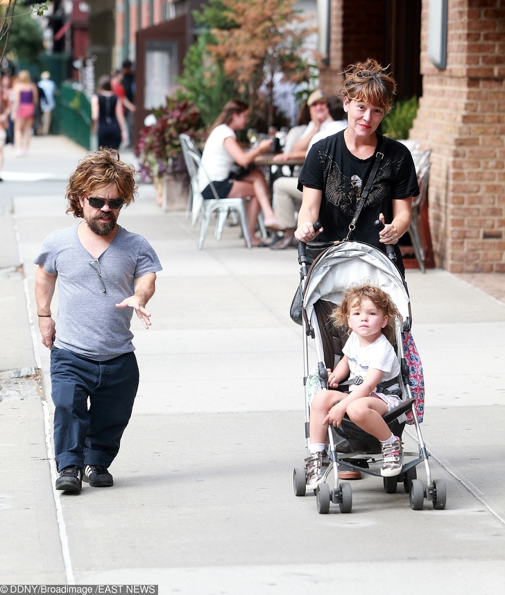 16 Actores de Avengers con sus parejas en la vida real